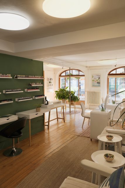 Espace de manucure lumineux de Bel Ongle Institut
