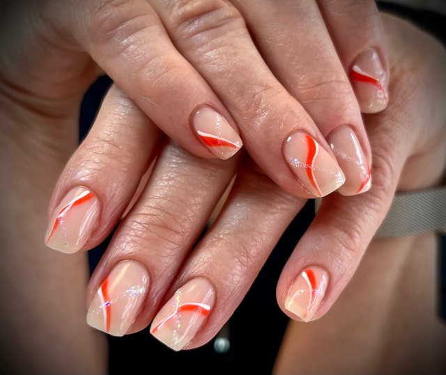 Manucure nude, réalisation de Bel Ongle Institut