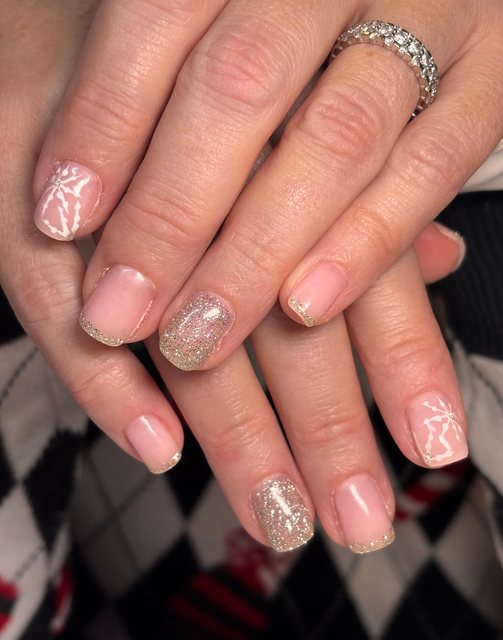 Manucure nude, réalisation de Bel Ongle Institut