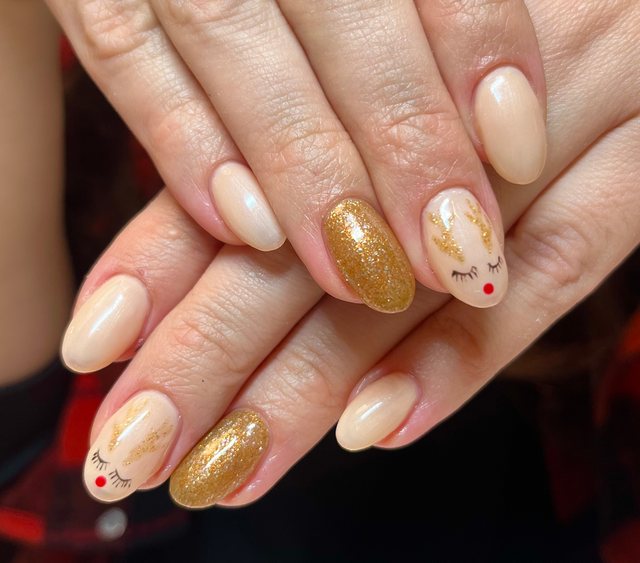 Manucure nude, réalisation de Bel Ongle Institut